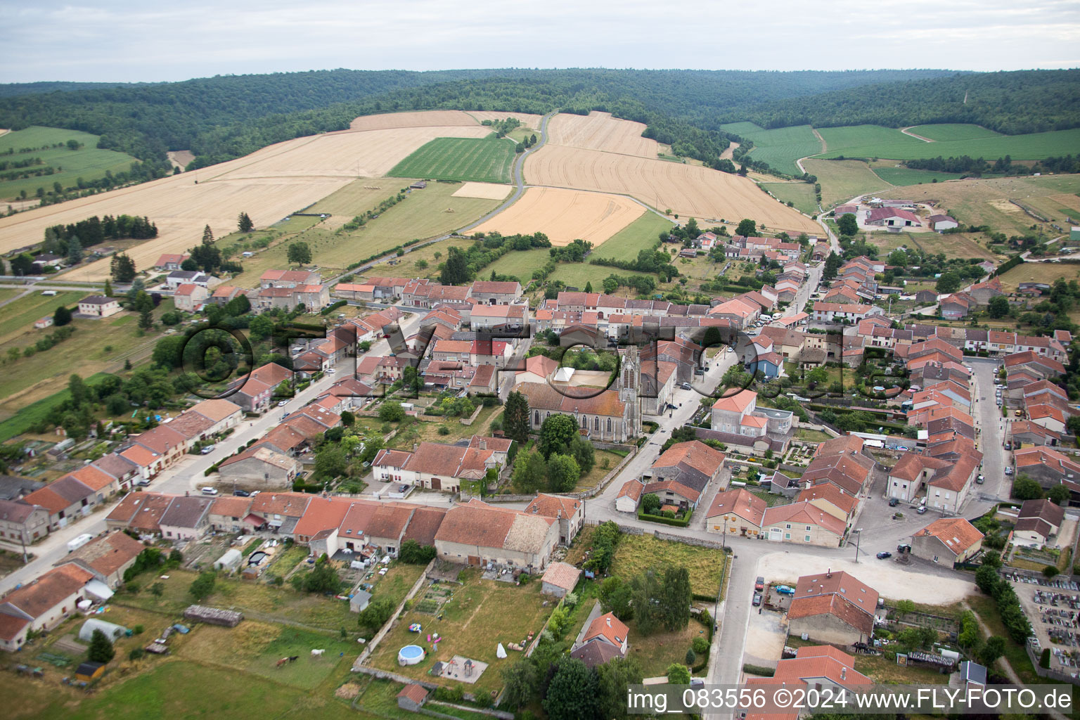 Vue aérienne de Uruffe dans le département Meurthe et Moselle, France