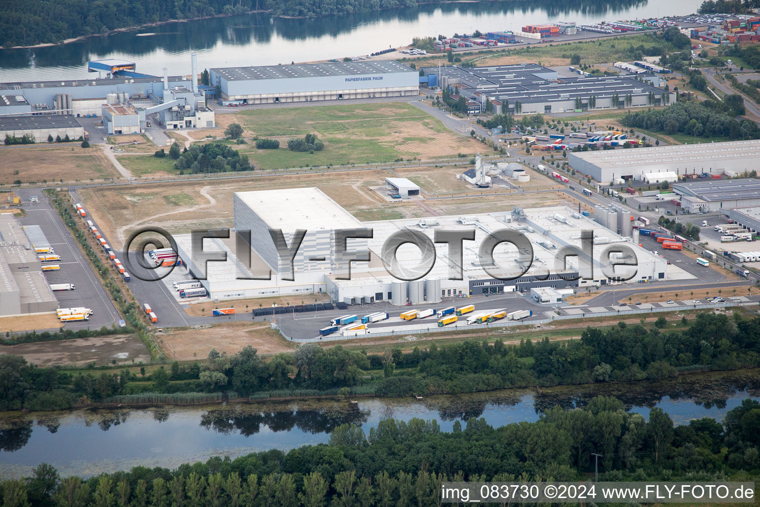 Zone industrielle d'Oberwald à Wörth am Rhein dans le département Rhénanie-Palatinat, Allemagne d'en haut