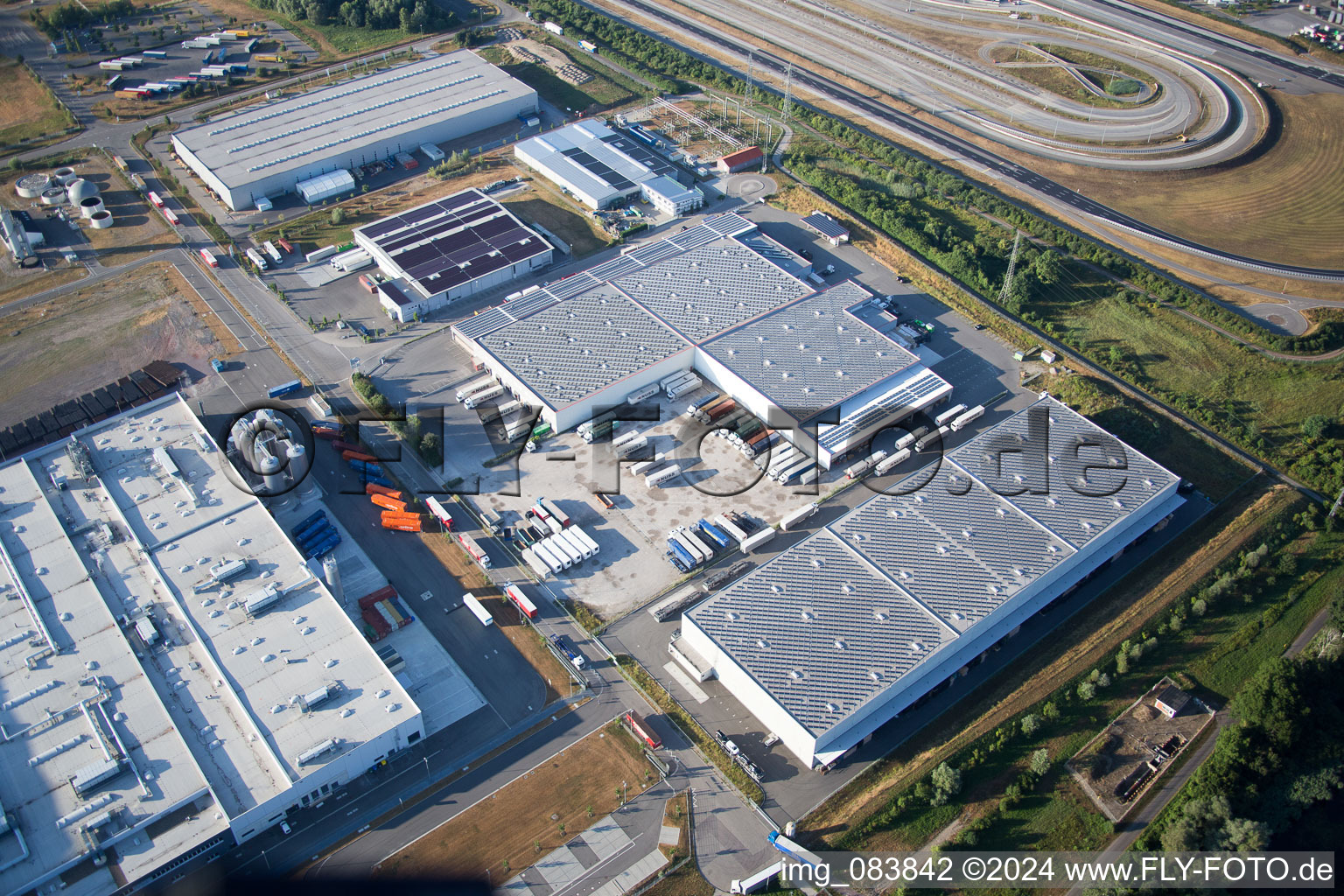 Photographie aérienne de Zone industrielle d'Oberwald à Wörth am Rhein dans le département Rhénanie-Palatinat, Allemagne