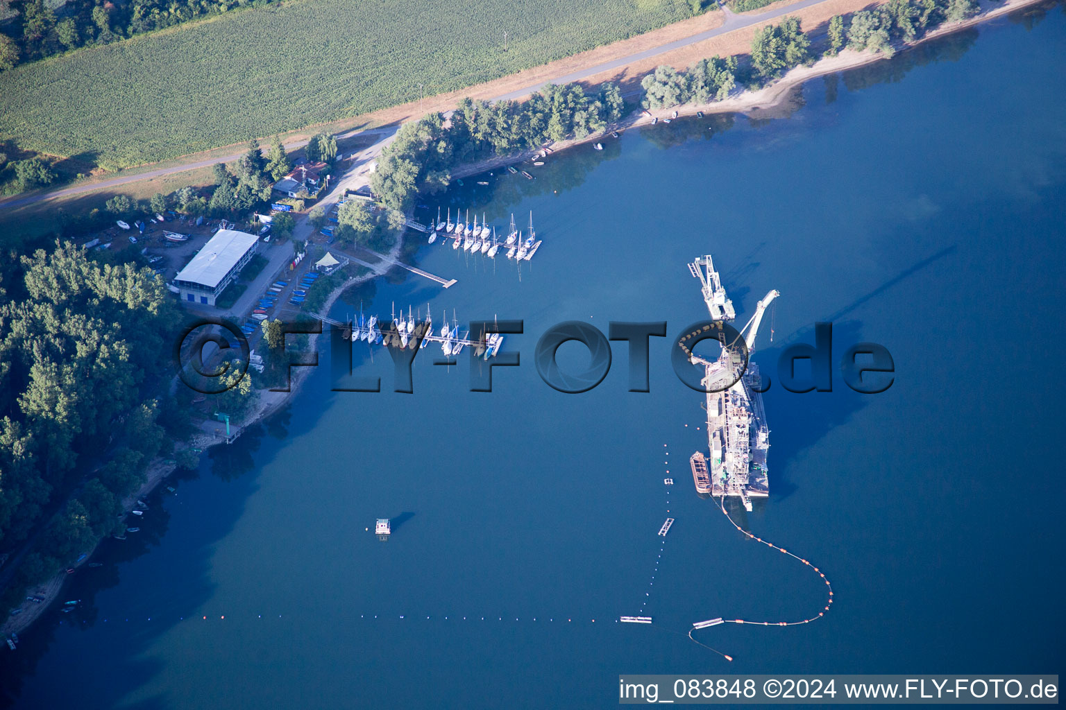 Photographie aérienne de Port à le quartier Maximiliansau in Wörth am Rhein dans le département Rhénanie-Palatinat, Allemagne