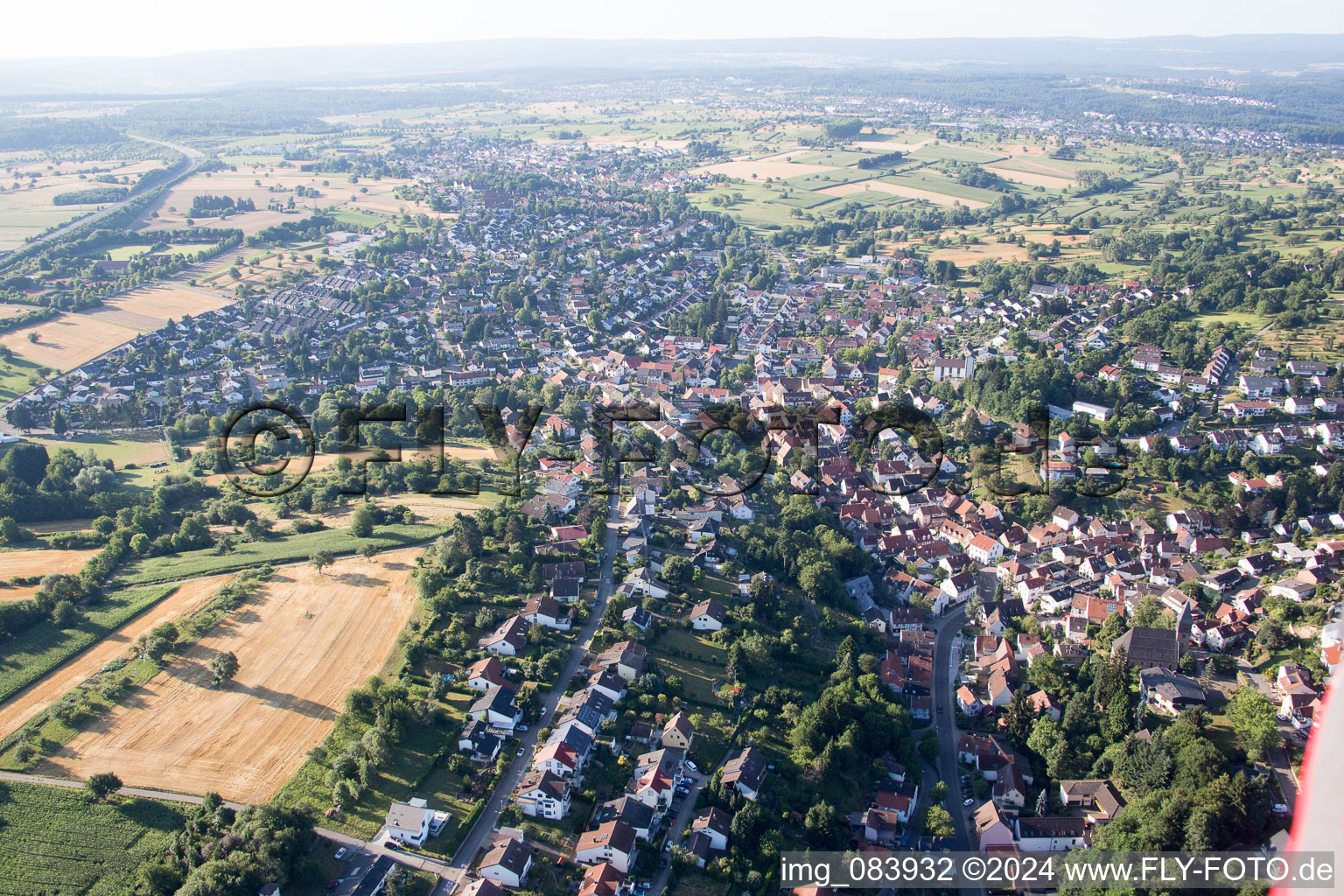 Quartier Grünwettersbach in Karlsruhe dans le département Bade-Wurtemberg, Allemagne d'en haut