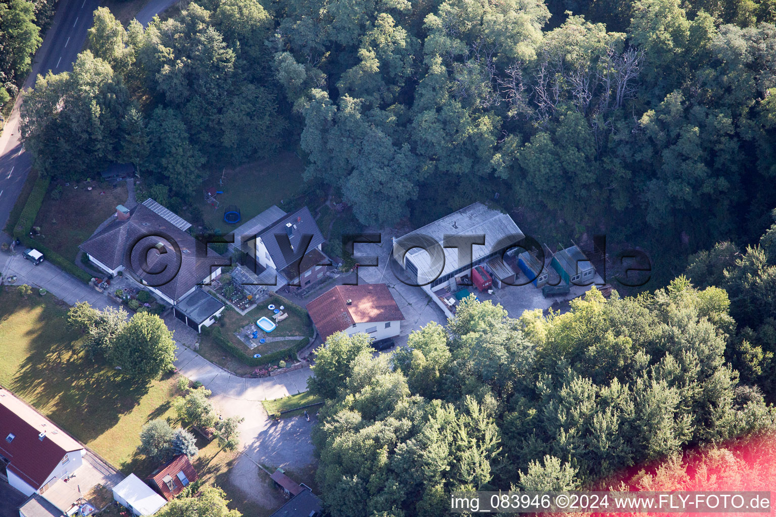 Hohenwettersbacherstraße 38, « atelier ouvert pour les jeunes Karlsruhe » à la carrière à le quartier Grünwettersbach in Karlsruhe dans le département Bade-Wurtemberg, Allemagne vue d'en haut