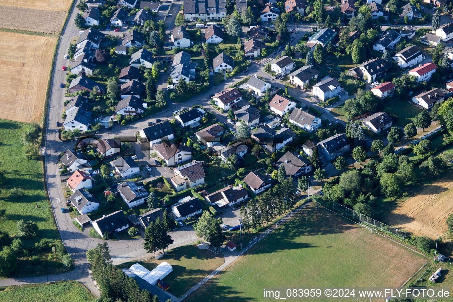 Quartier Hohenwettersbach in Karlsruhe dans le département Bade-Wurtemberg, Allemagne hors des airs