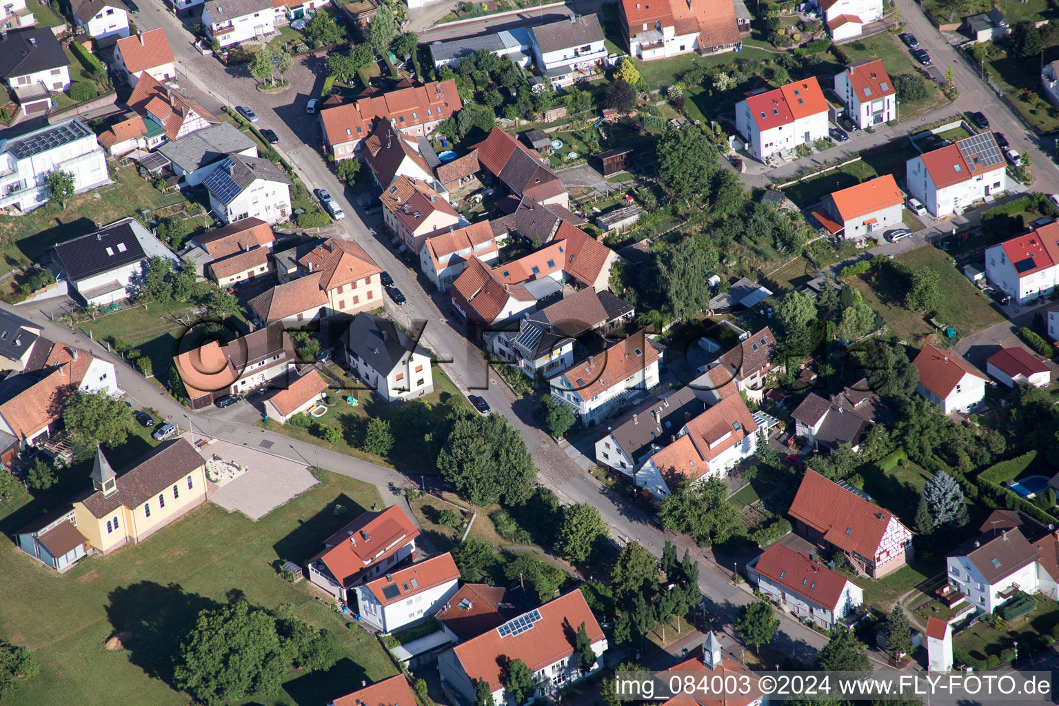 Photographie aérienne de Marie Reine à le quartier Schluttenbach in Ettlingen dans le département Bade-Wurtemberg, Allemagne