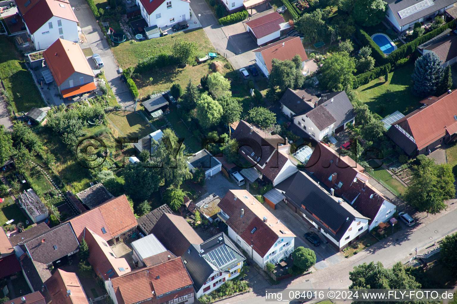 Image drone de Quartier Schluttenbach in Ettlingen dans le département Bade-Wurtemberg, Allemagne