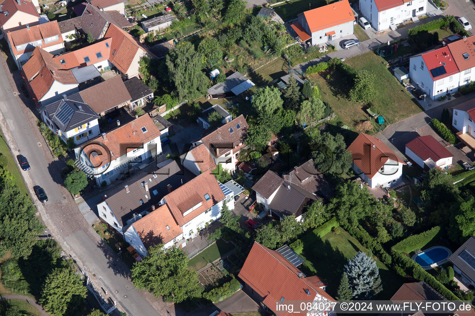 Quartier Schluttenbach in Ettlingen dans le département Bade-Wurtemberg, Allemagne depuis l'avion