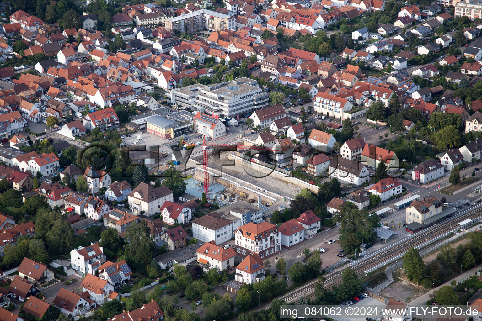 Vue aérienne de Dans le nouveau bâtiment "Stadkern" de RiBa GmbH entre Bismarck- et Gartenstr à Kandel dans le département Rhénanie-Palatinat, Allemagne