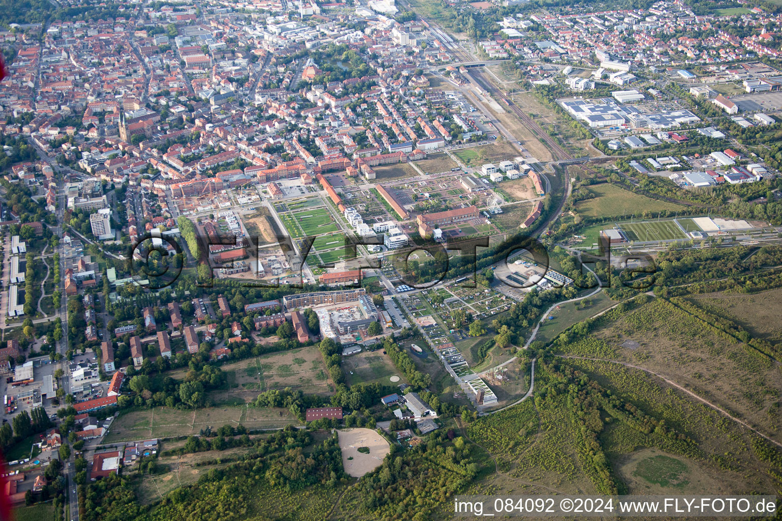 Salon national des jardins 2015 à Landau in der Pfalz dans le département Rhénanie-Palatinat, Allemagne d'en haut