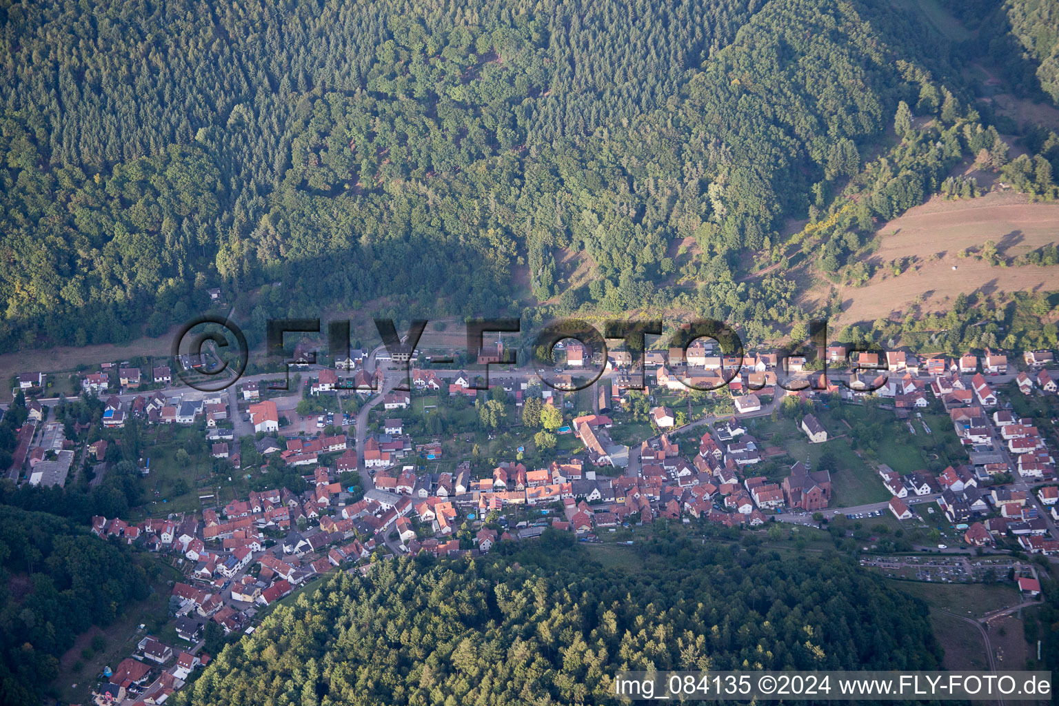 Eußerthal dans le département Rhénanie-Palatinat, Allemagne depuis l'avion