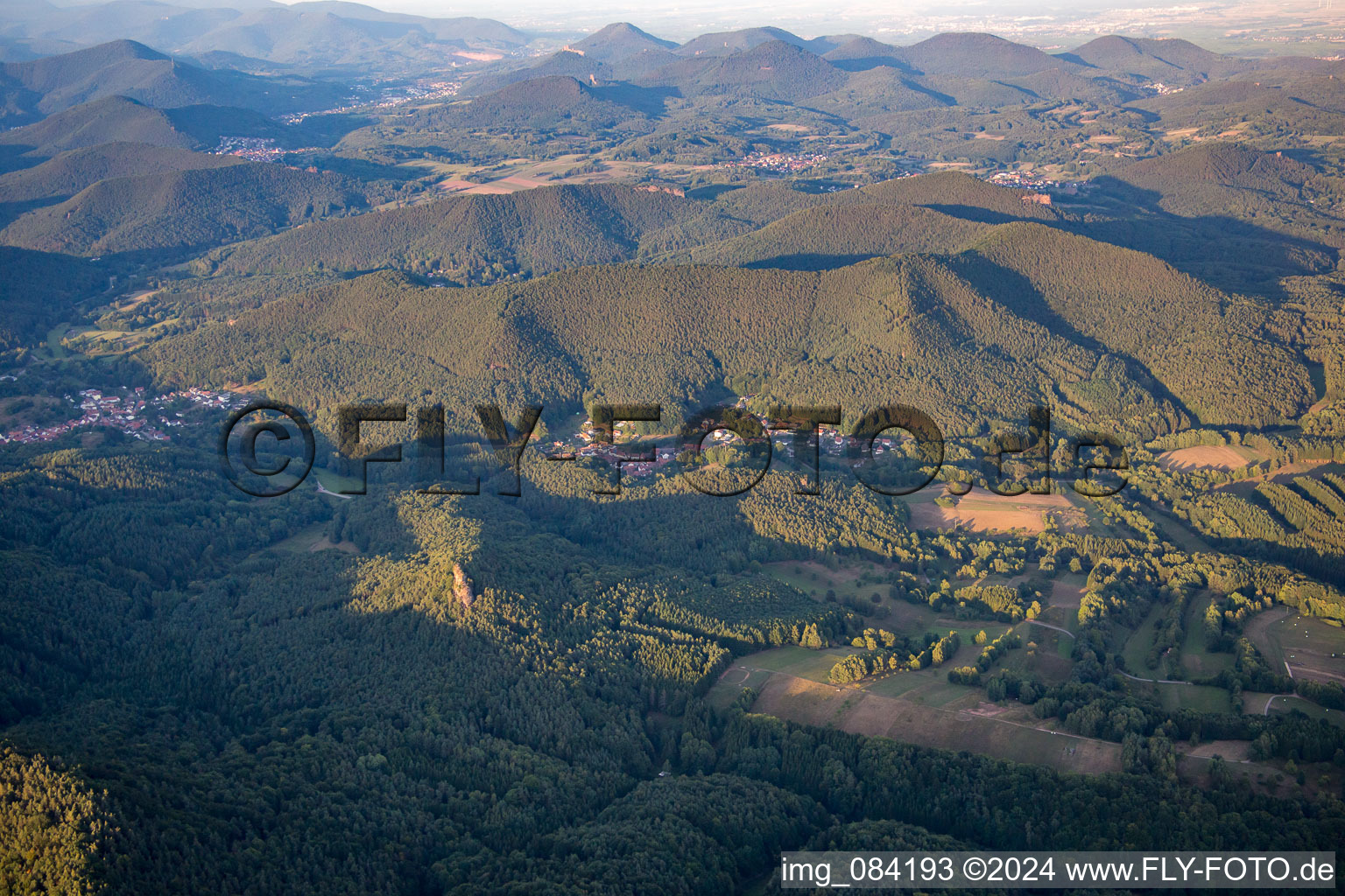 Vue aérienne de De l'ouest à Darstein dans le département Rhénanie-Palatinat, Allemagne