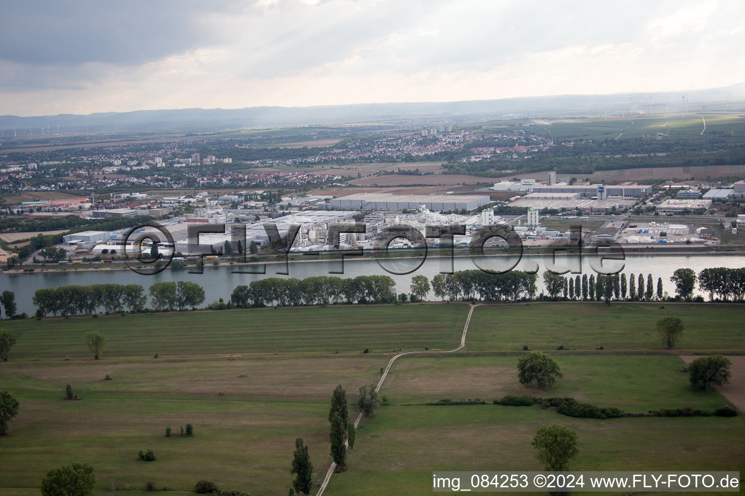 Photographie aérienne de Zone industrielle N de l'est à Worms dans le département Rhénanie-Palatinat, Allemagne