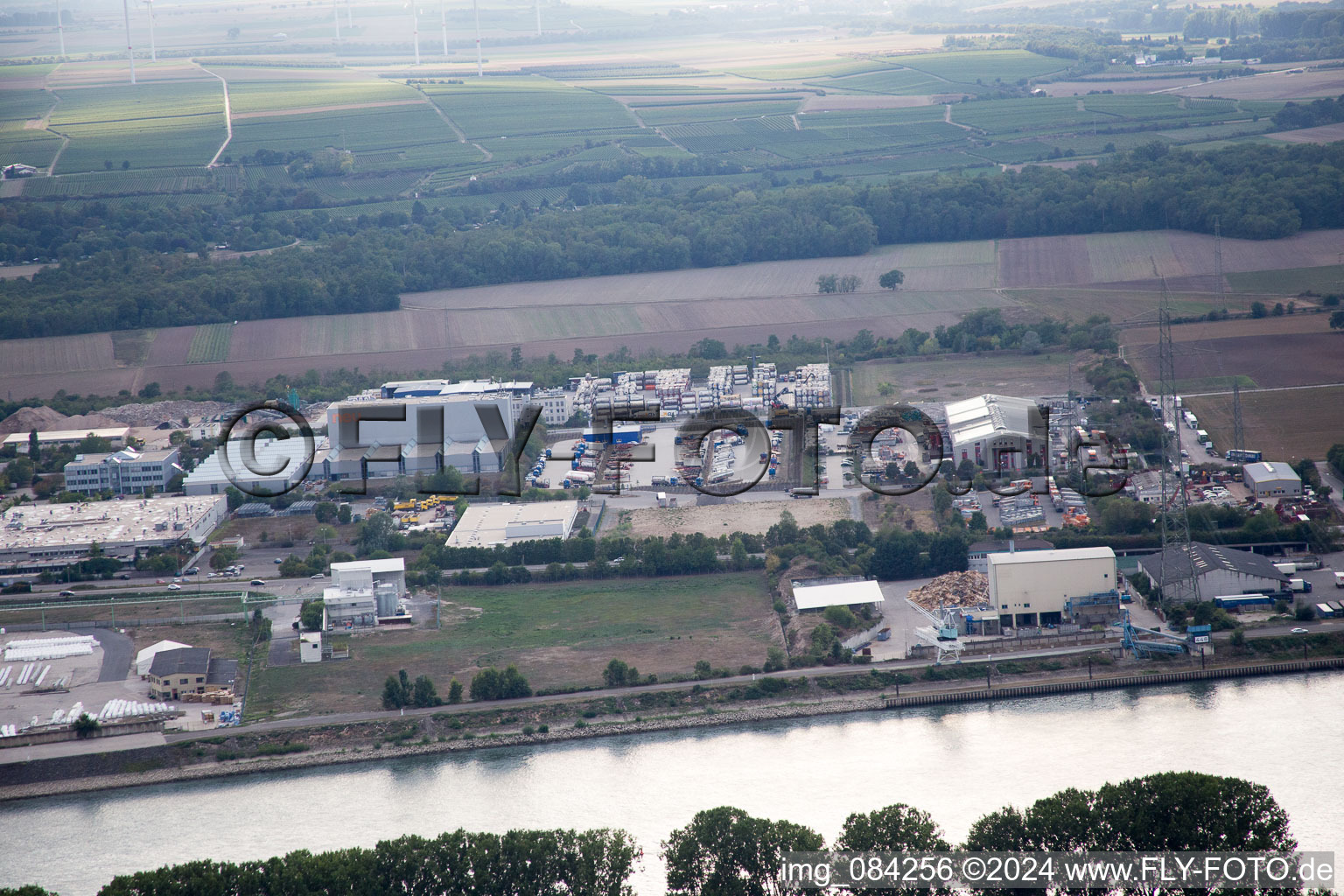 Vue oblique de Zone industrielle N de l'est à Worms dans le département Rhénanie-Palatinat, Allemagne