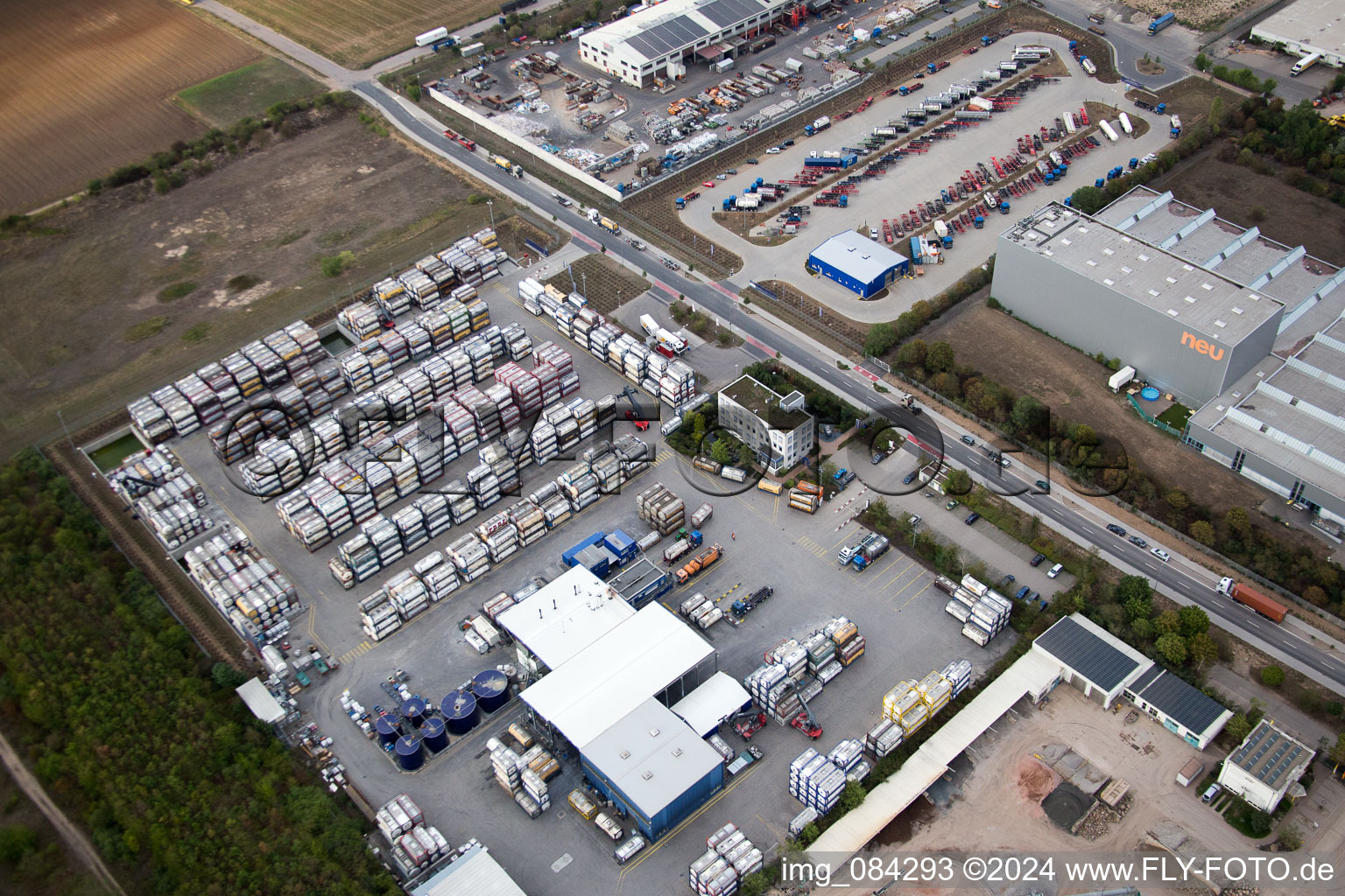 Zone industrielle Im Langgewan, société de transport Kube & Kubenz à Worms dans le département Rhénanie-Palatinat, Allemagne hors des airs