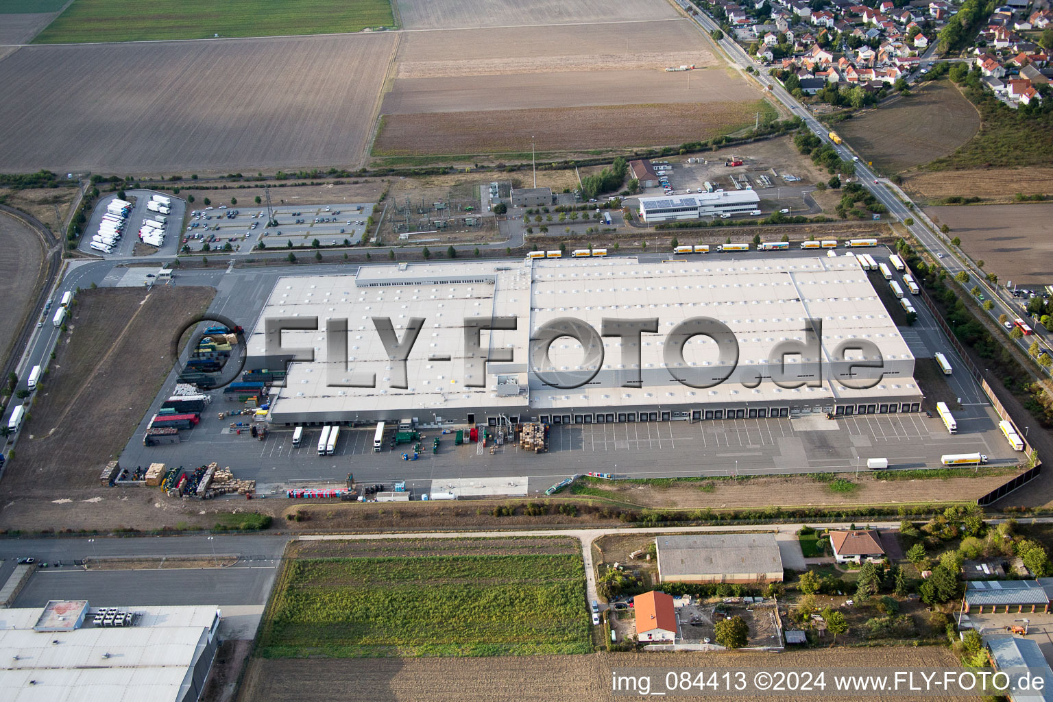 Vue oblique de Zone industrielle nord du Rhin à le quartier Rheindürkheim in Worms dans le département Rhénanie-Palatinat, Allemagne