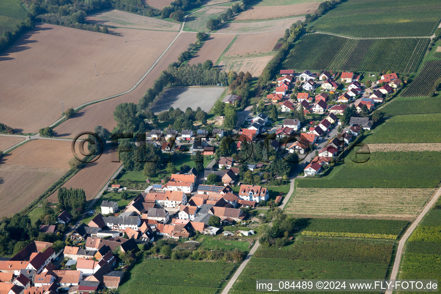 Niederhorbach dans le département Rhénanie-Palatinat, Allemagne hors des airs