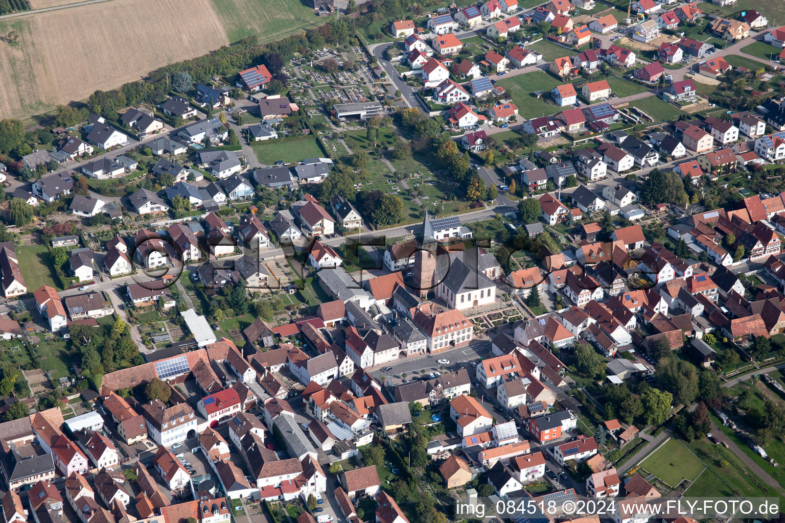 Vue d'oiseau de Quartier Schaidt in Wörth am Rhein dans le département Rhénanie-Palatinat, Allemagne