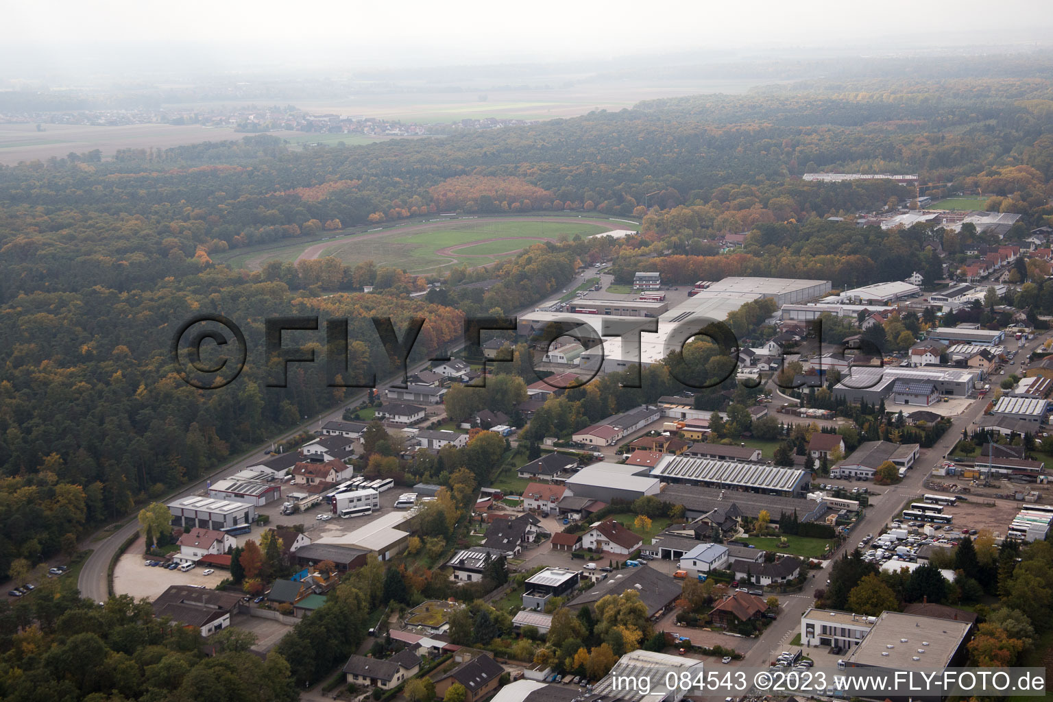 Vue aérienne de Zone industrielle O à le quartier Herxheim in Herxheim bei Landau/Pfalz dans le département Rhénanie-Palatinat, Allemagne