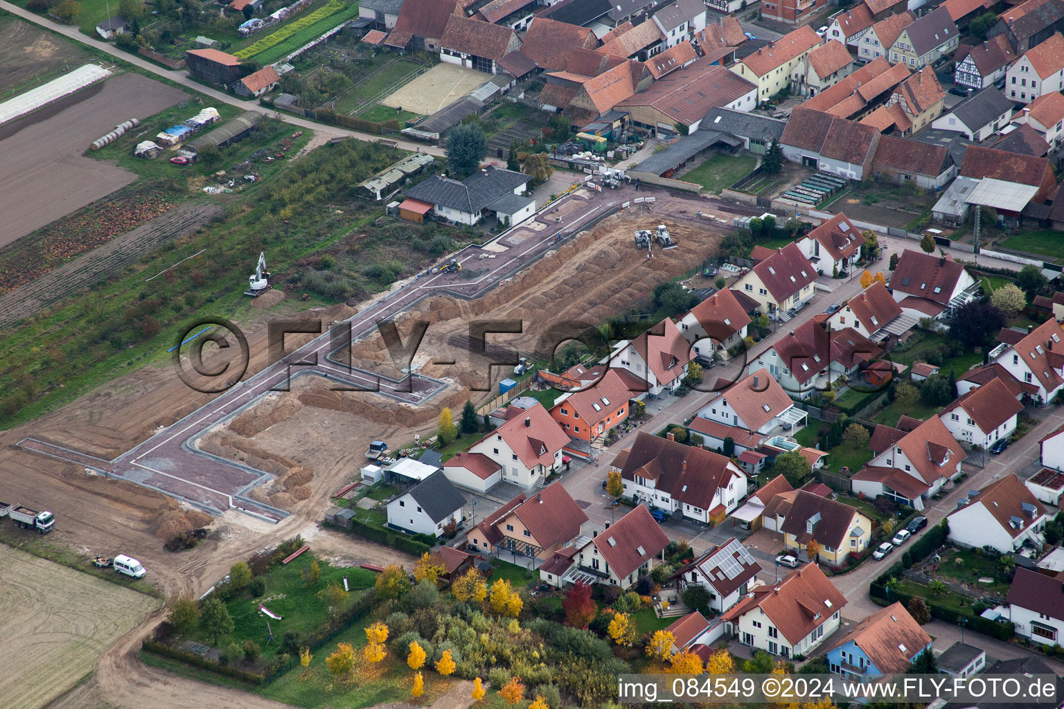 Vue aérienne de Nouvelle zone de développement en d. Jardinage à Erlenbach bei Kandel dans le département Rhénanie-Palatinat, Allemagne