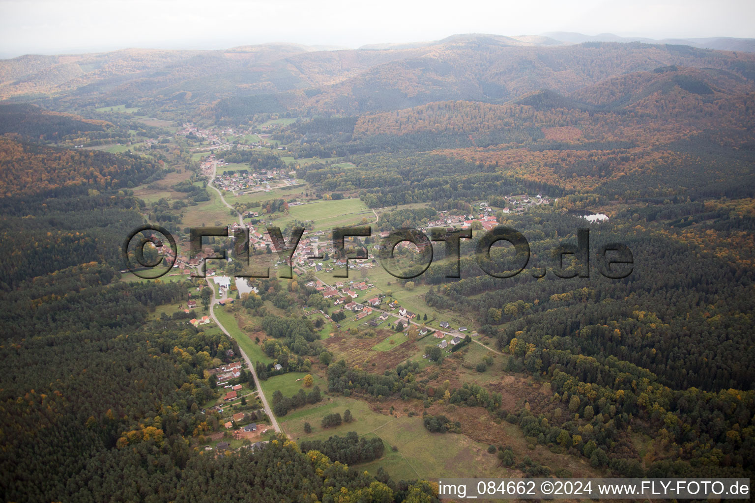 Vue d'oiseau de Dambach dans le département Bas Rhin, France