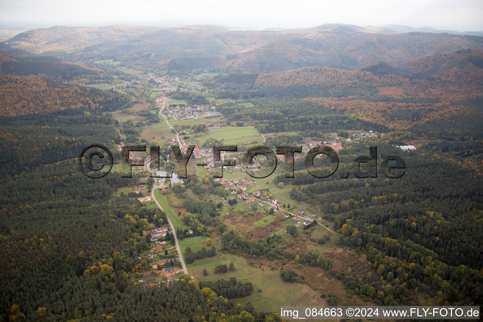 Dambach dans le département Bas Rhin, France vue du ciel