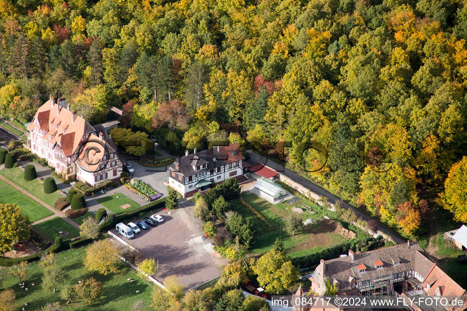 Niederbronn-les-Bains dans le département Bas Rhin, France d'en haut