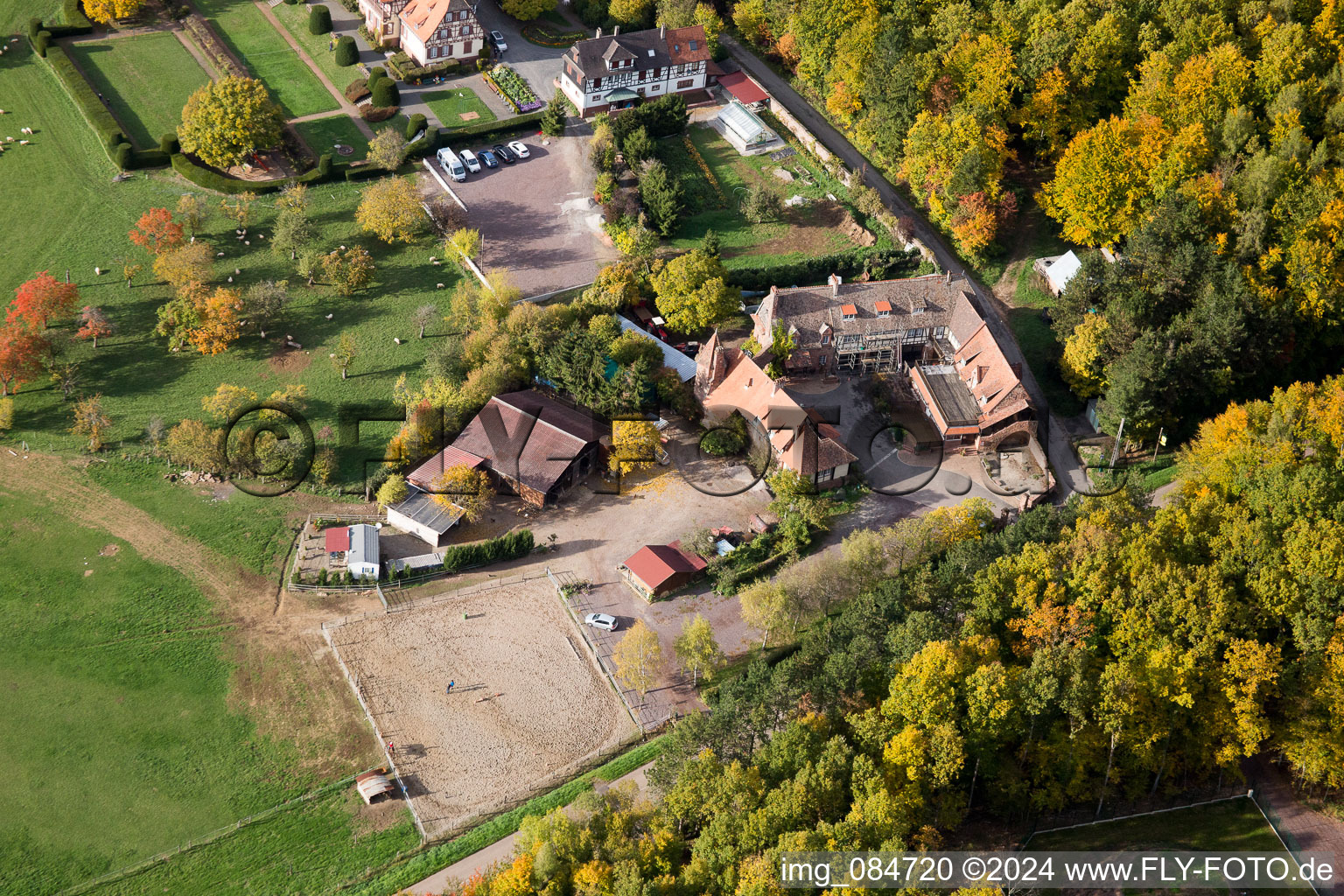 Niederbronn-les-Bains dans le département Bas Rhin, France depuis l'avion