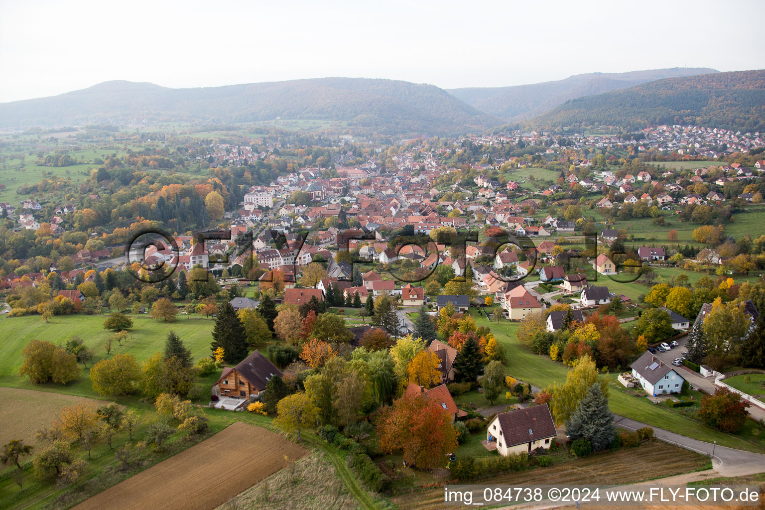 Image drone de Niederbronn-les-Bains dans le département Bas Rhin, France