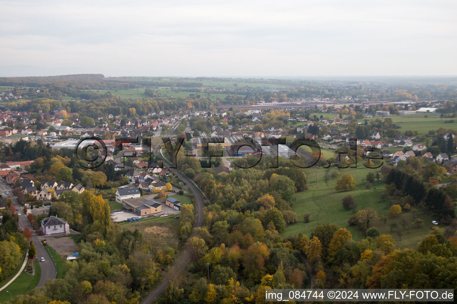 Vue oblique de Niederbronn-les-Bains dans le département Bas Rhin, France