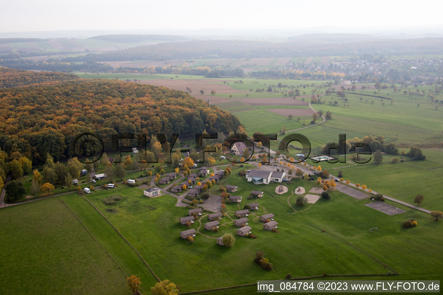 Vue aérienne de Camping de l'Oasis à Oberbronn dans le département Bas Rhin, France
