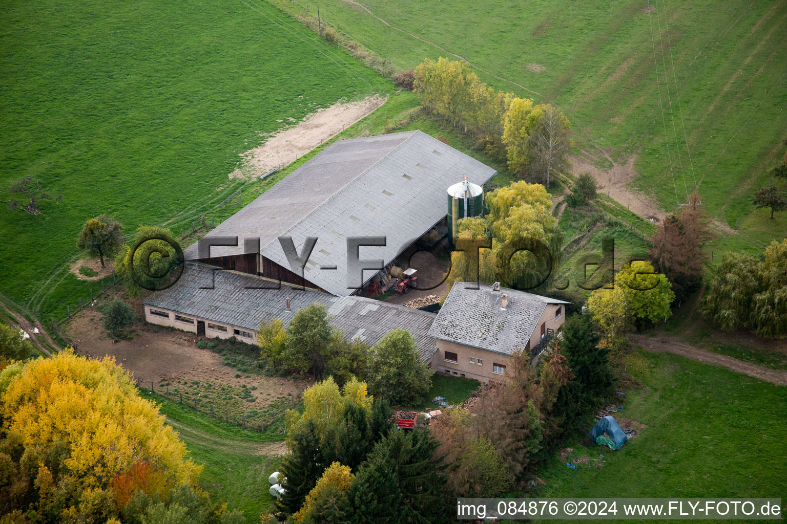 Niederbronn-les-Bains dans le département Bas Rhin, France depuis l'avion