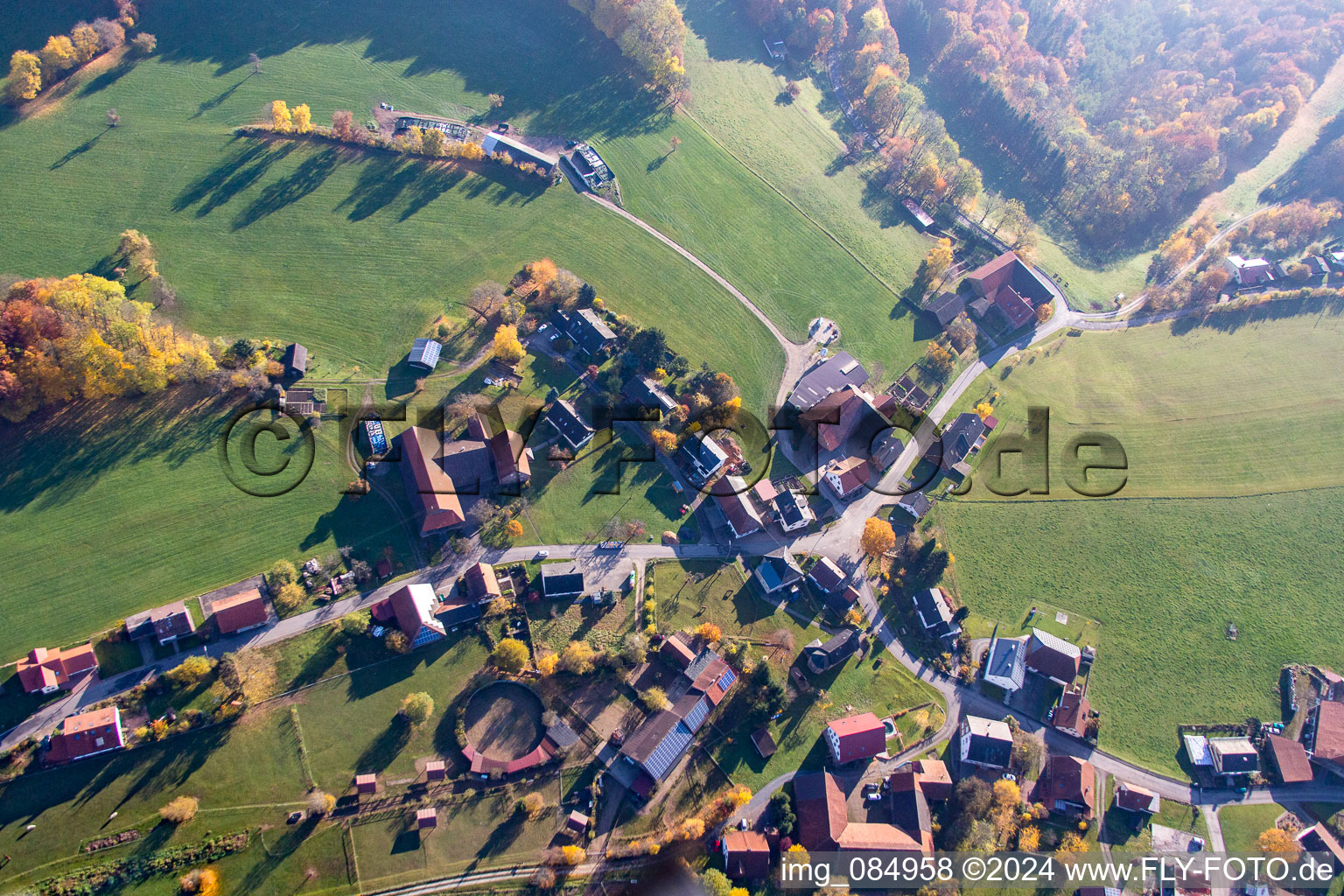 Vue aérienne de Quartier Breitenbuch in Kirchzell dans le département Bavière, Allemagne