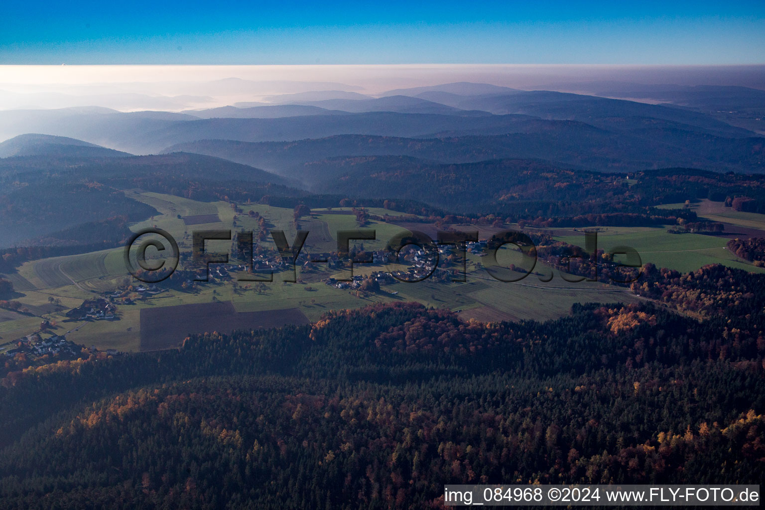 Vue aérienne de Bullauer Eutergrund dans le département Hesse, Allemagne