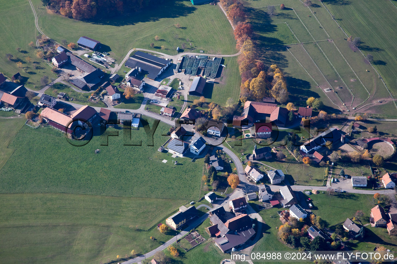 Vue aérienne de Quartier Breitenbuch in Kirchzell dans le département Bavière, Allemagne