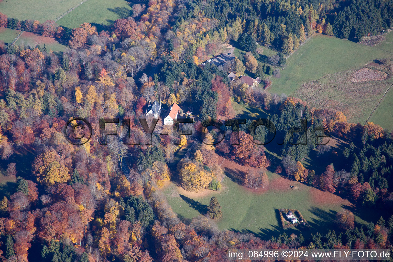 Vue oblique de Ernsbach dans le département Hesse, Allemagne