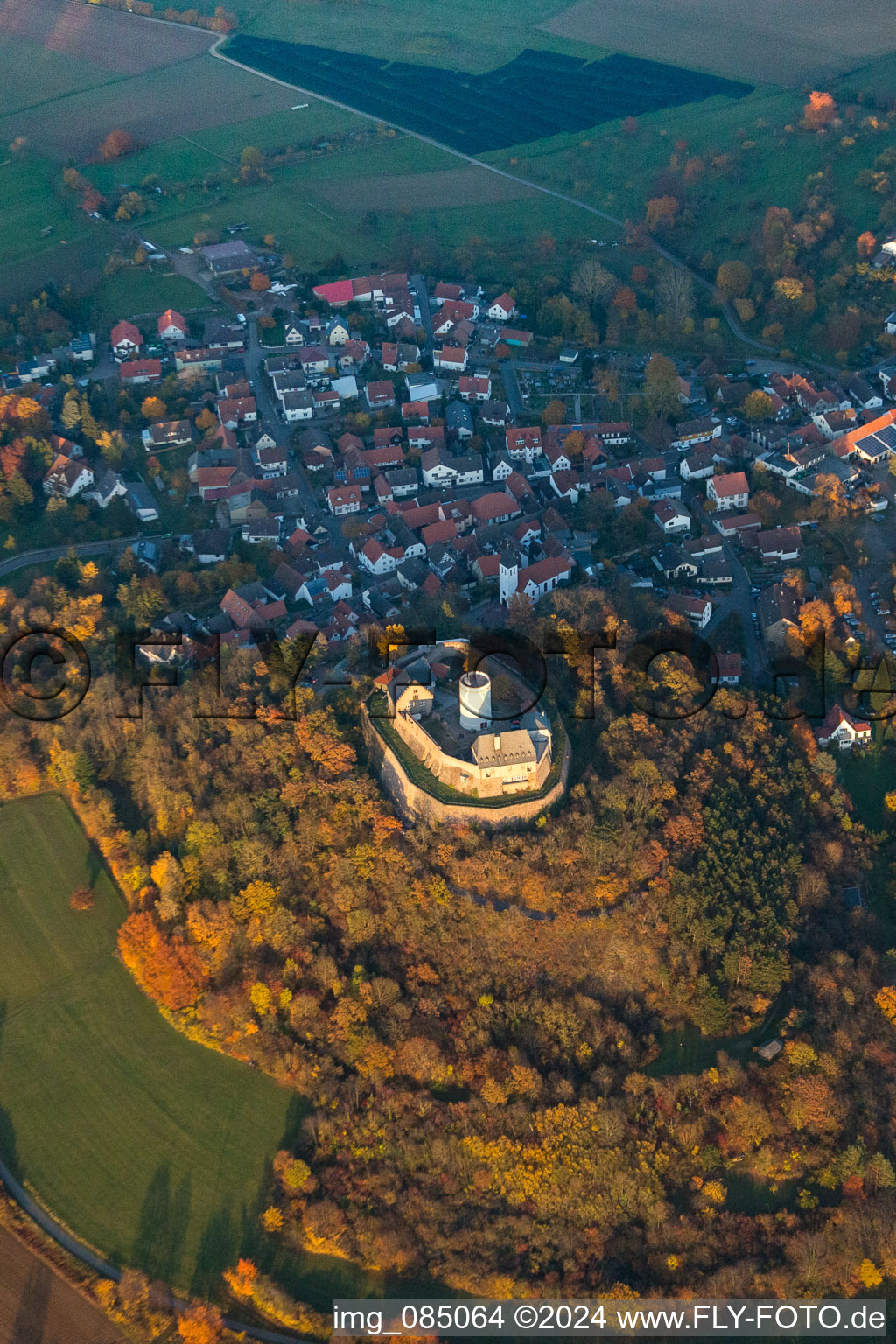 Vue aérienne de Gilet Otzberg à le quartier Hering in Otzberg dans le département Hesse, Allemagne