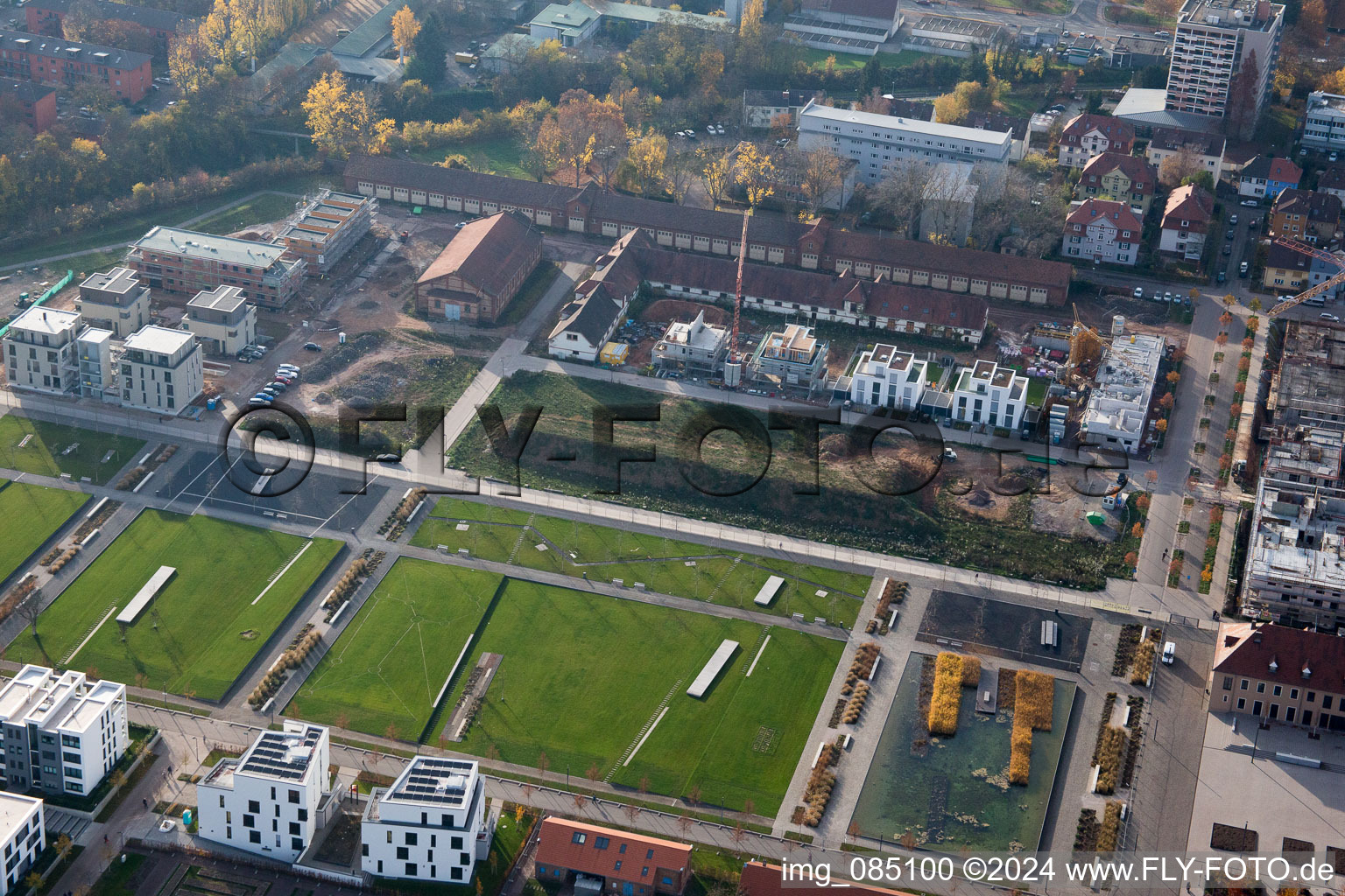 Enregistrement par drone de Salon national des jardins 2015 à Landau in der Pfalz dans le département Rhénanie-Palatinat, Allemagne