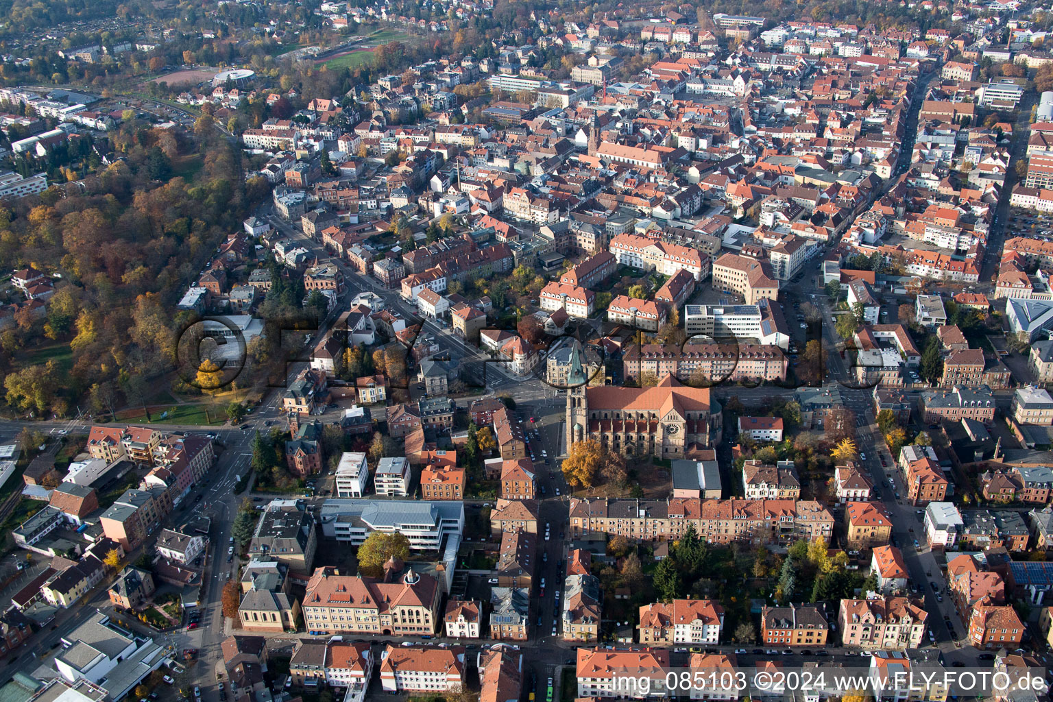 Landau in der Pfalz dans le département Rhénanie-Palatinat, Allemagne hors des airs