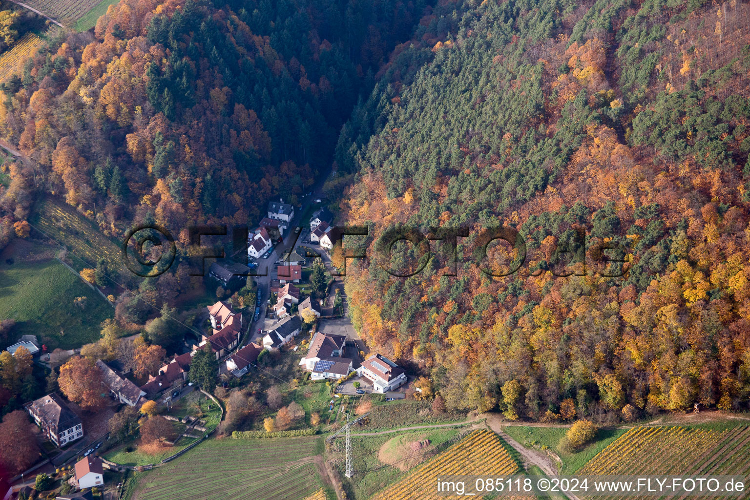 Vue oblique de Albersweiler dans le département Rhénanie-Palatinat, Allemagne