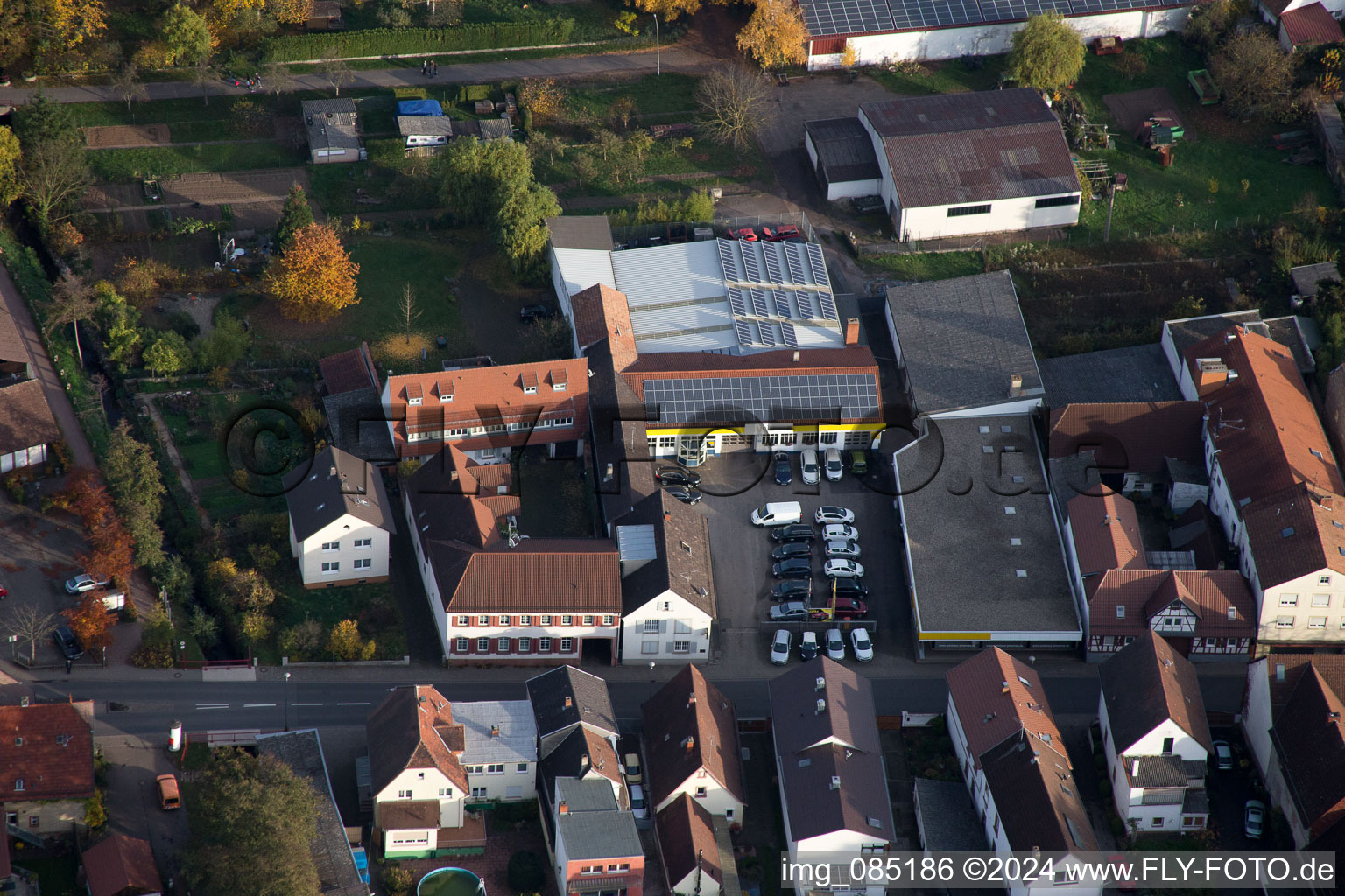 Quartier Ingenheim in Billigheim-Ingenheim dans le département Rhénanie-Palatinat, Allemagne d'un drone