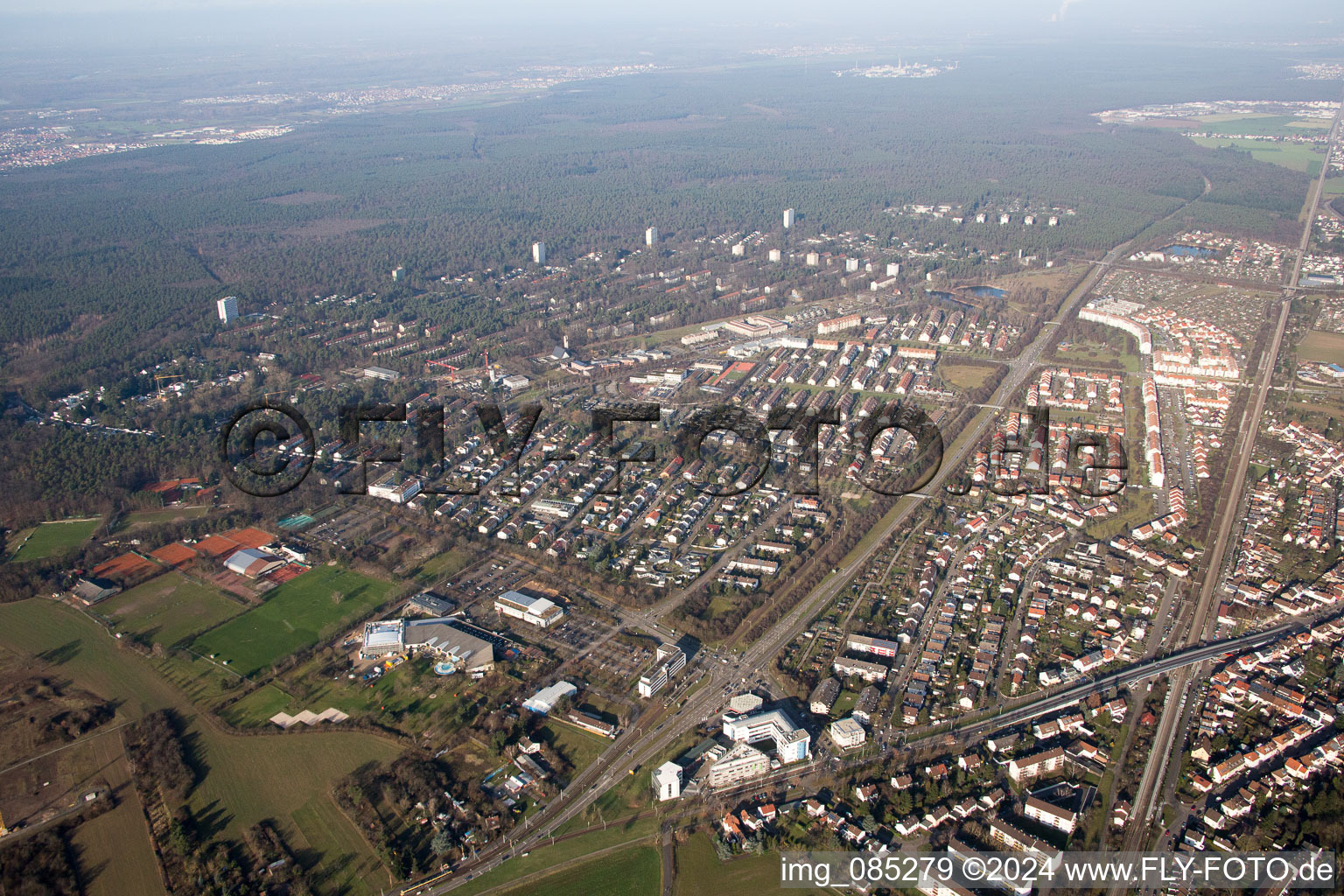 Vue oblique de Quartier Hagsfeld in Karlsruhe dans le département Bade-Wurtemberg, Allemagne