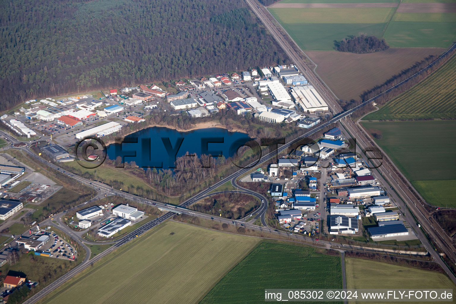 Vue aérienne de Quartier Blankenloch in Stutensee dans le département Bade-Wurtemberg, Allemagne