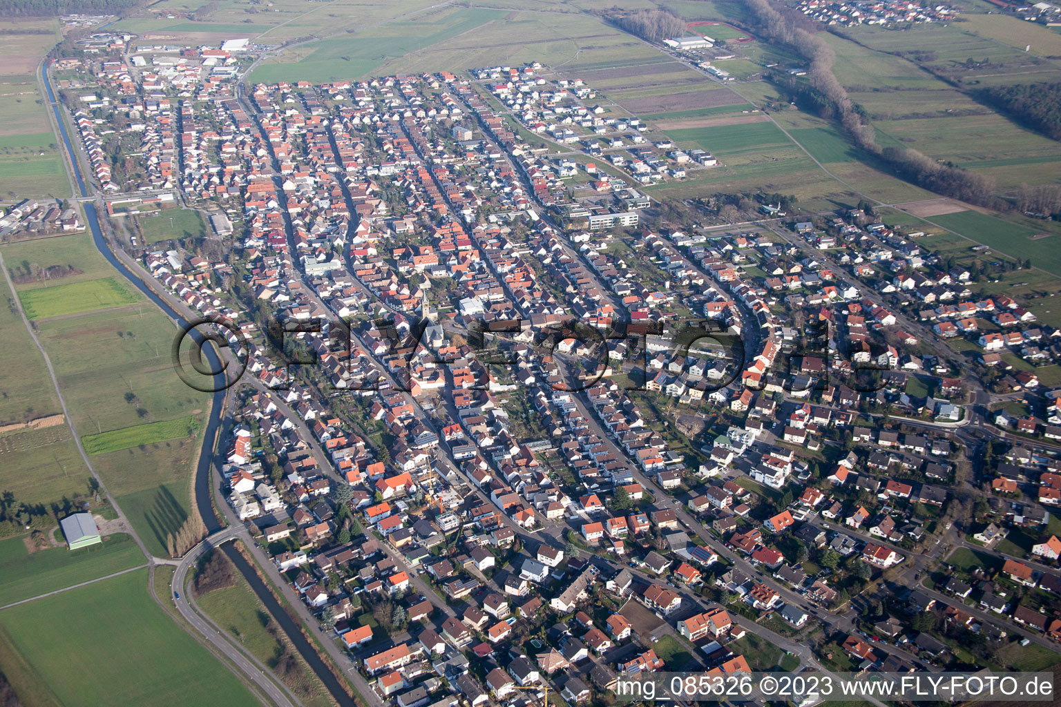 Vue aérienne de Quartier Neuthard in Karlsdorf-Neuthard dans le département Bade-Wurtemberg, Allemagne