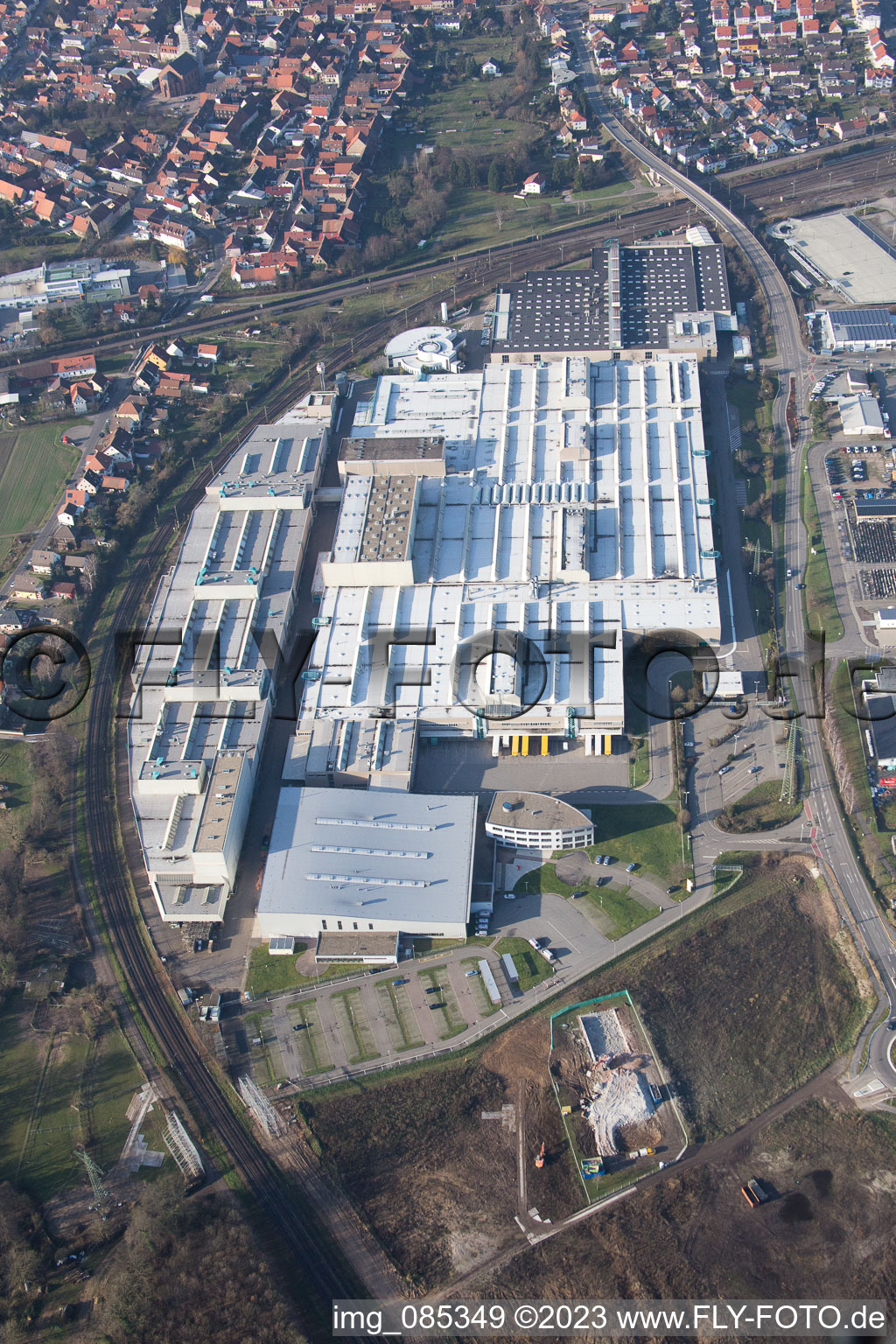 Vue aérienne de SEW eurodrive GmbH à le quartier Graben in Graben-Neudorf dans le département Bade-Wurtemberg, Allemagne