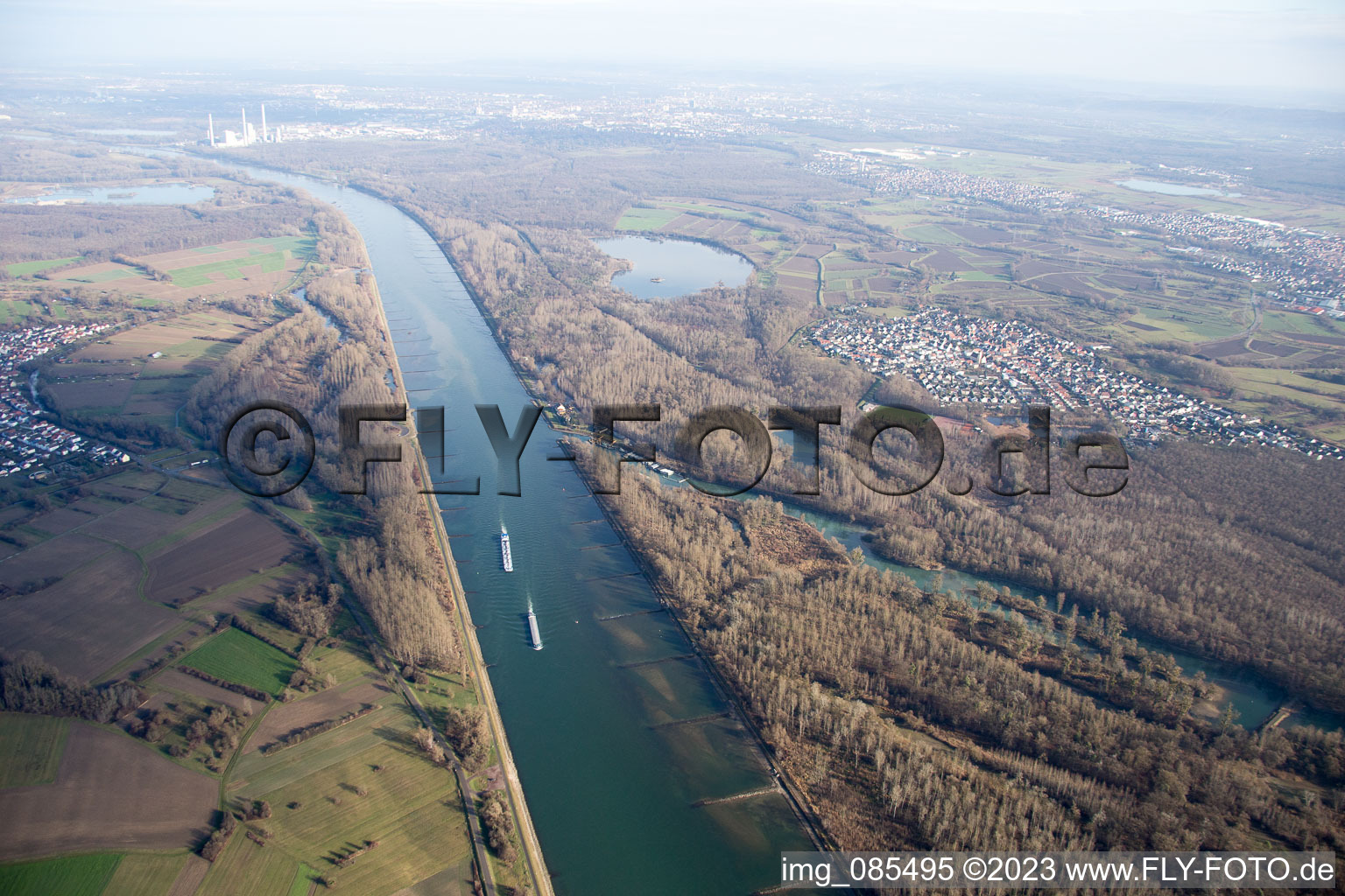 Vue aérienne de Au am Rhein dans le département Bade-Wurtemberg, Allemagne