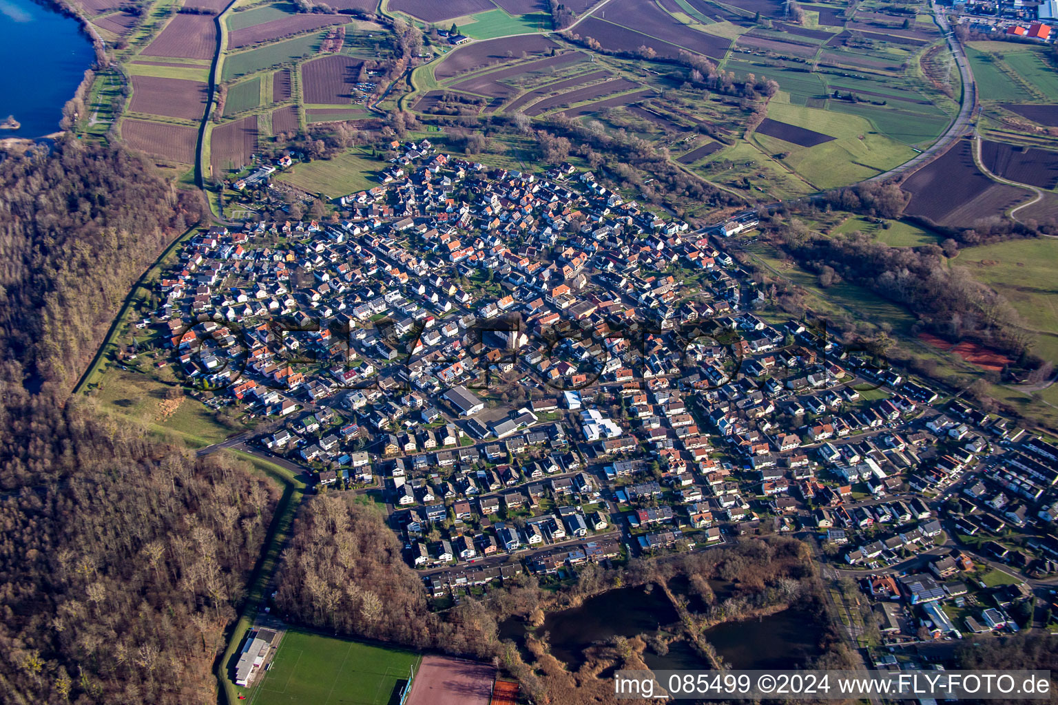 Photographie aérienne de Du nord à le quartier Neuburgweier in Rheinstetten dans le département Bade-Wurtemberg, Allemagne