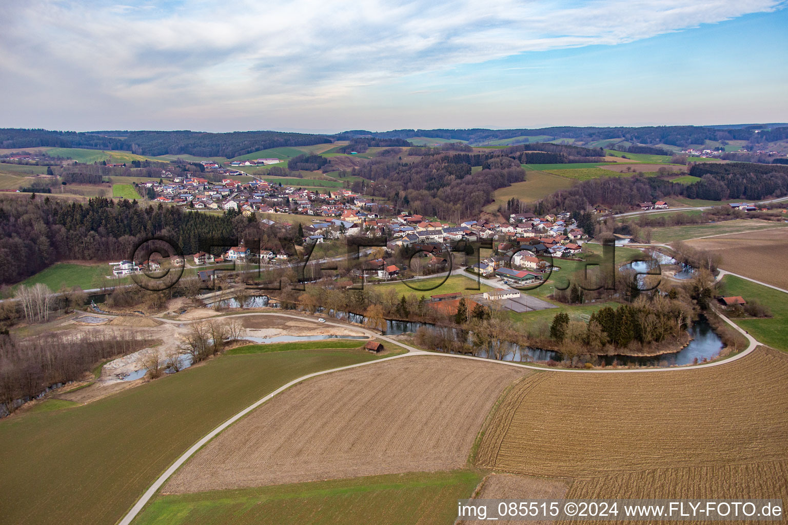 Vue aérienne de Quartier Brombach in Bad Birnbach dans le département Bavière, Allemagne