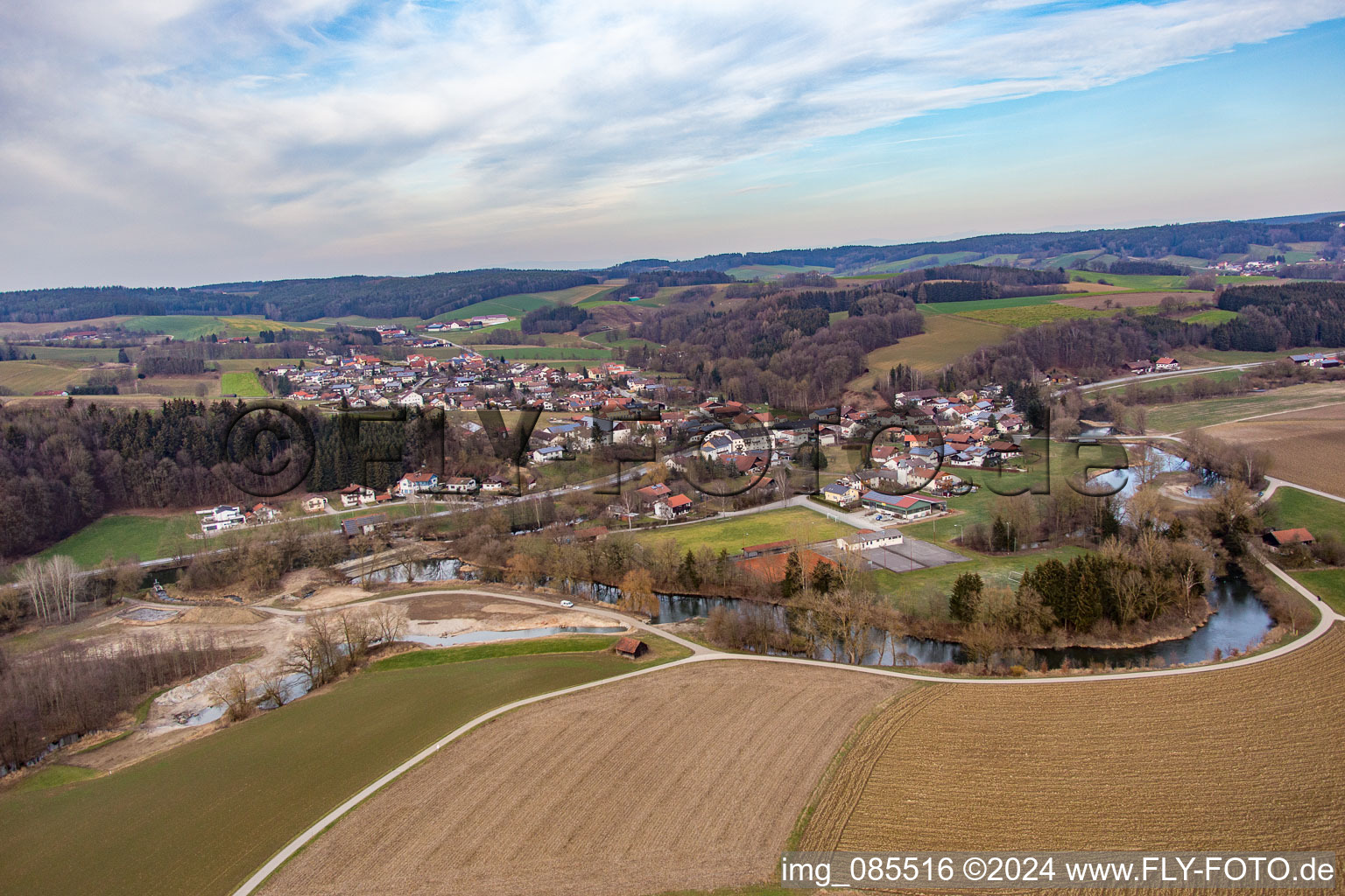 Vue aérienne de Quartier Brombach in Bad Birnbach dans le département Bavière, Allemagne