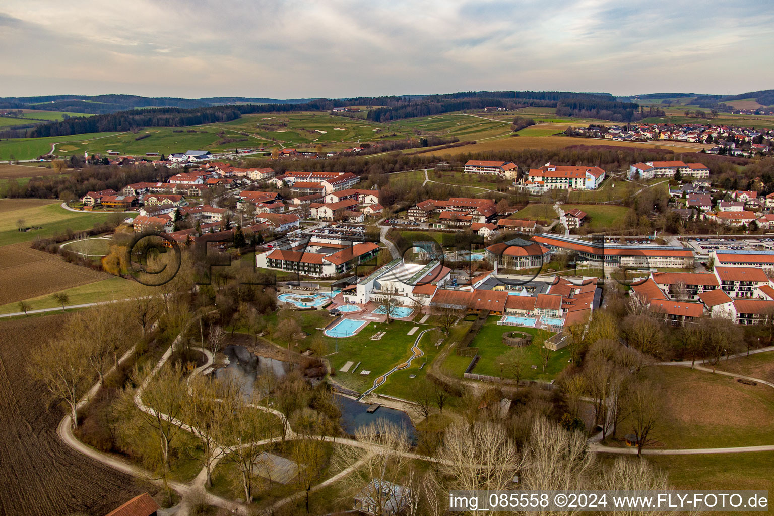 Thermes Rottal à le quartier Aunham in Bad Birnbach dans le département Bavière, Allemagne depuis l'avion