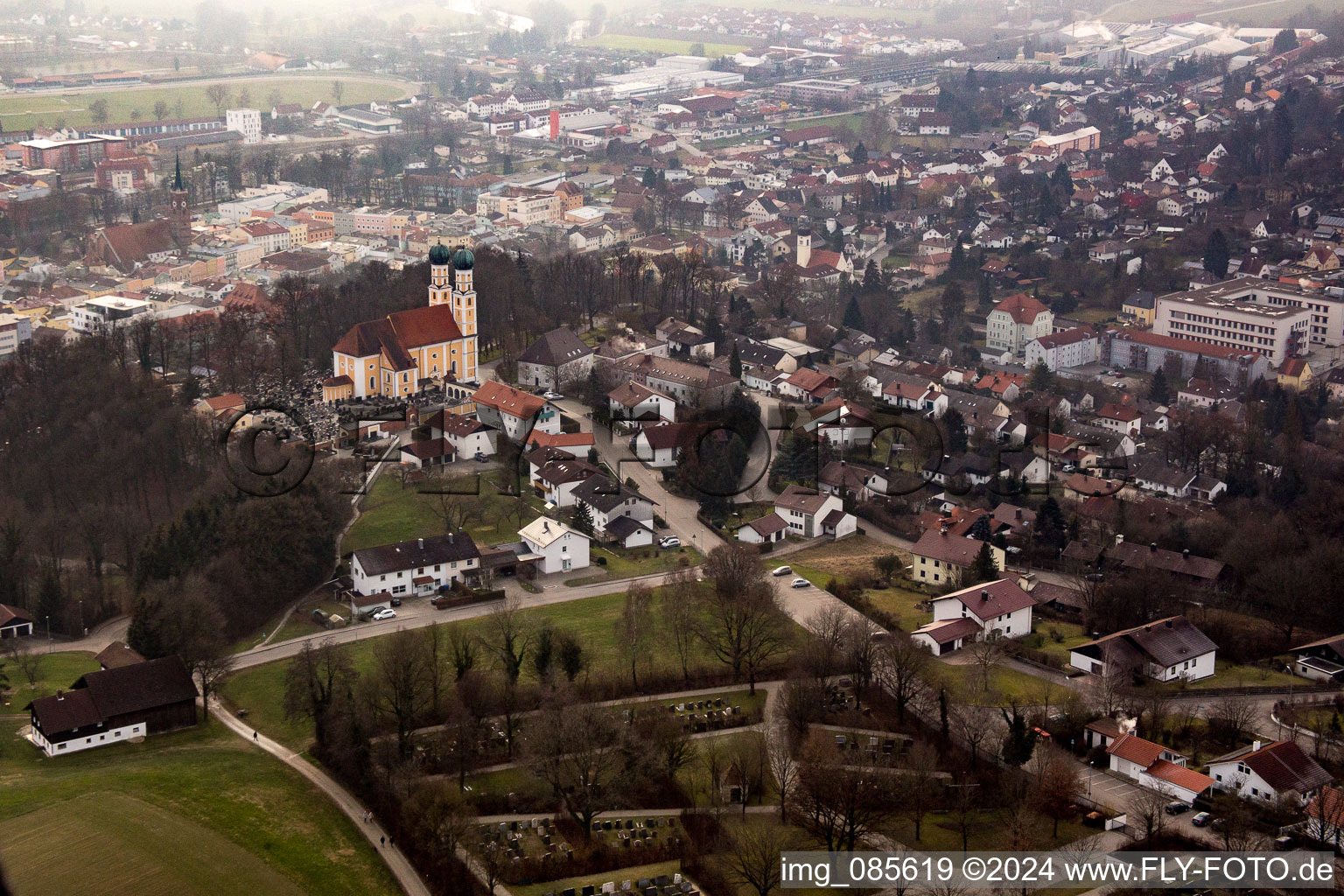 Photographie aérienne de Église de pèlerinage du Gartlberg à Pfarrkirchen dans le département Bavière, Allemagne