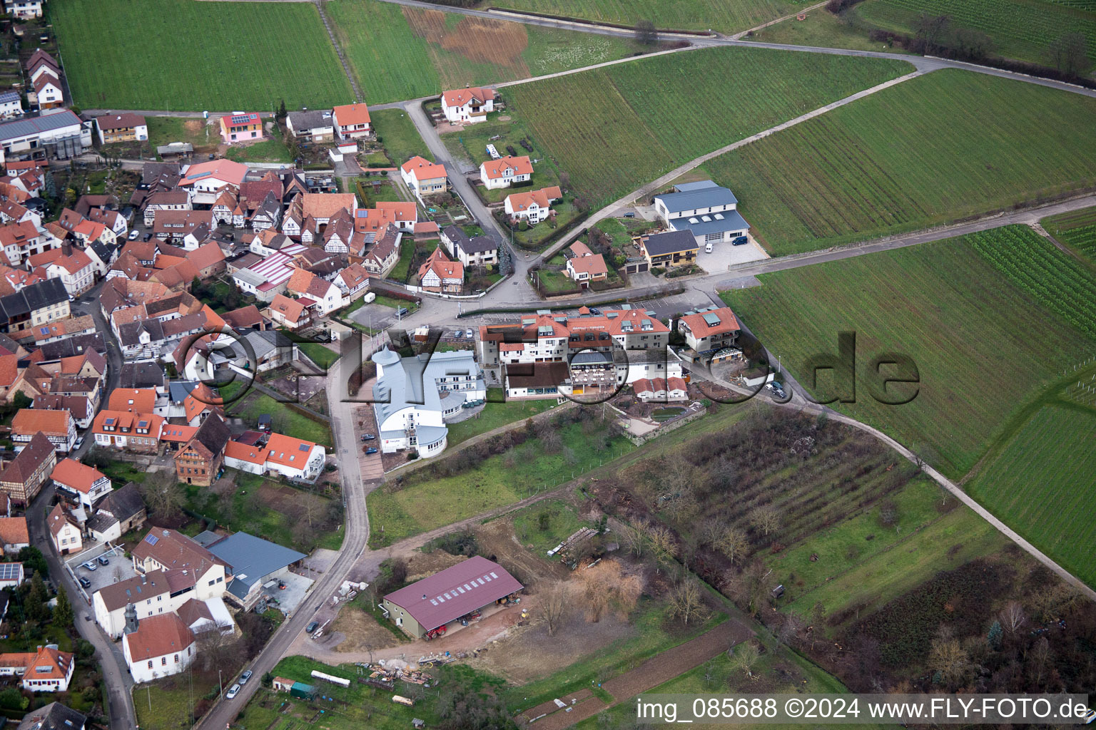 Vue aérienne de Terrasses du Palatinat du Sud à le quartier Gleiszellen in Gleiszellen-Gleishorbach dans le département Rhénanie-Palatinat, Allemagne